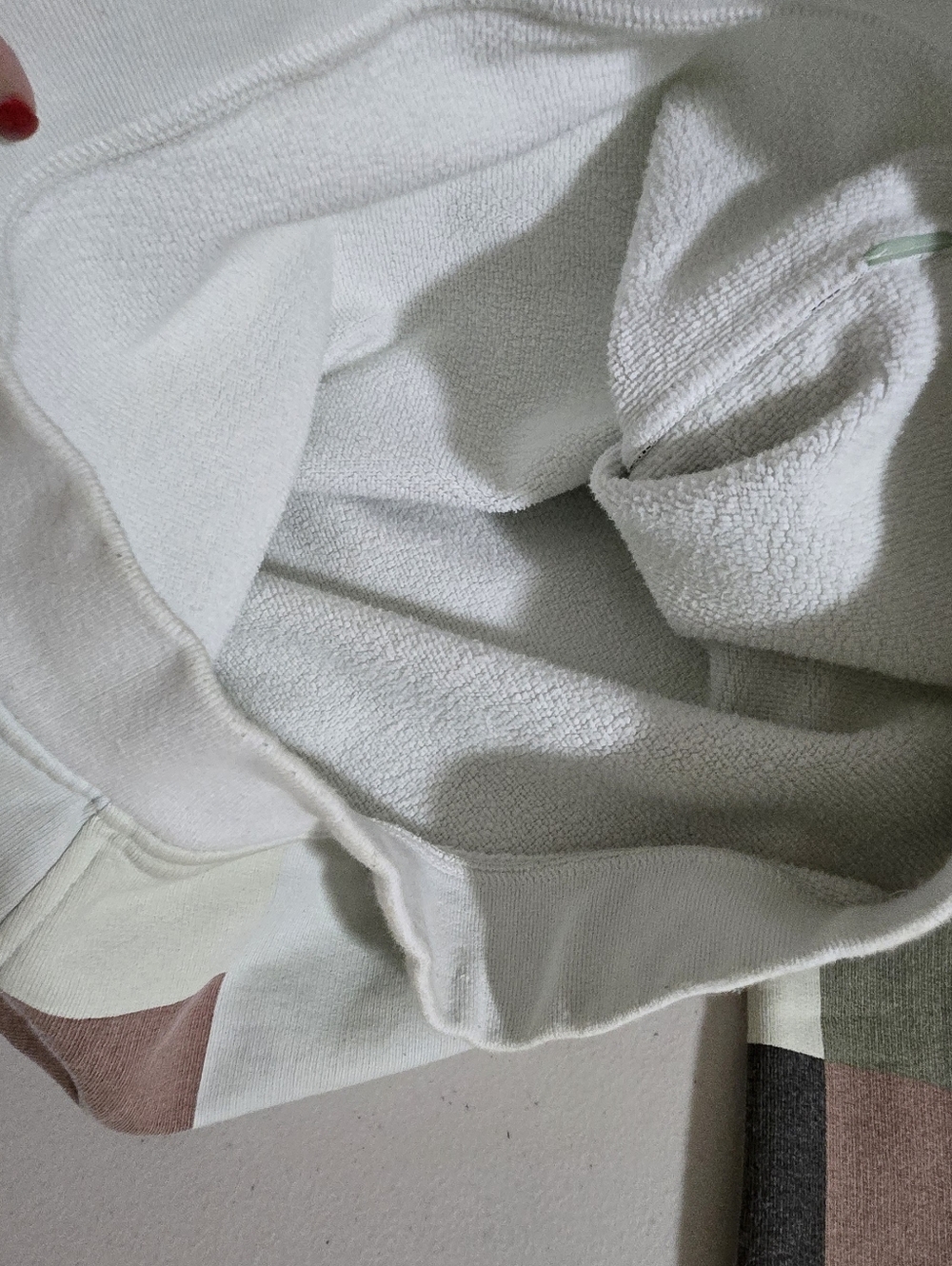 Kith Haylen Cropped Sweatshirt - Cream, Olive, Mauve, Charcoal Size M - Picture 10 of 14